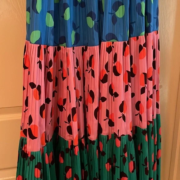 Poplin Ruffled Tiered Dress - Picture 3 of 7